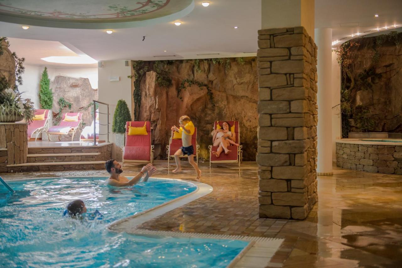 Resort Dolce Casa - Family & Spa Hotel Моэна Экстерьер фото